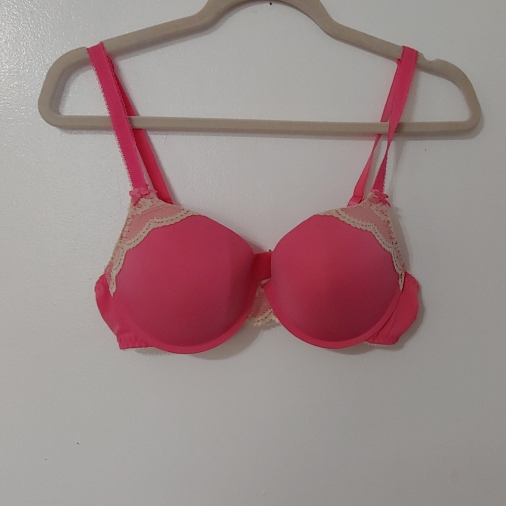 Venus bra 36C